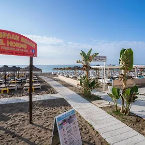 Apartment Playa Carihuela El Carmen, Torremolinos
